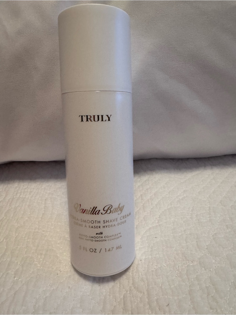 TRULY Vanilla Baby Shave Cream - White